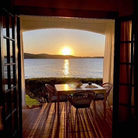 شقة Miravent Terraza Y Jardin Frente Al Mar Menorca فورنيلس المظهر الخارجي الصورة